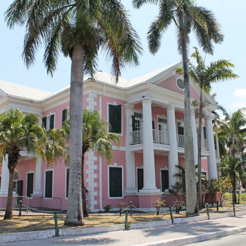 Discover Nassau Town and Atlantis