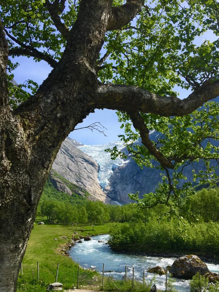 Two Lakes and a Glacier – A Scenic Journey Through Norway’s Fjord Paradise