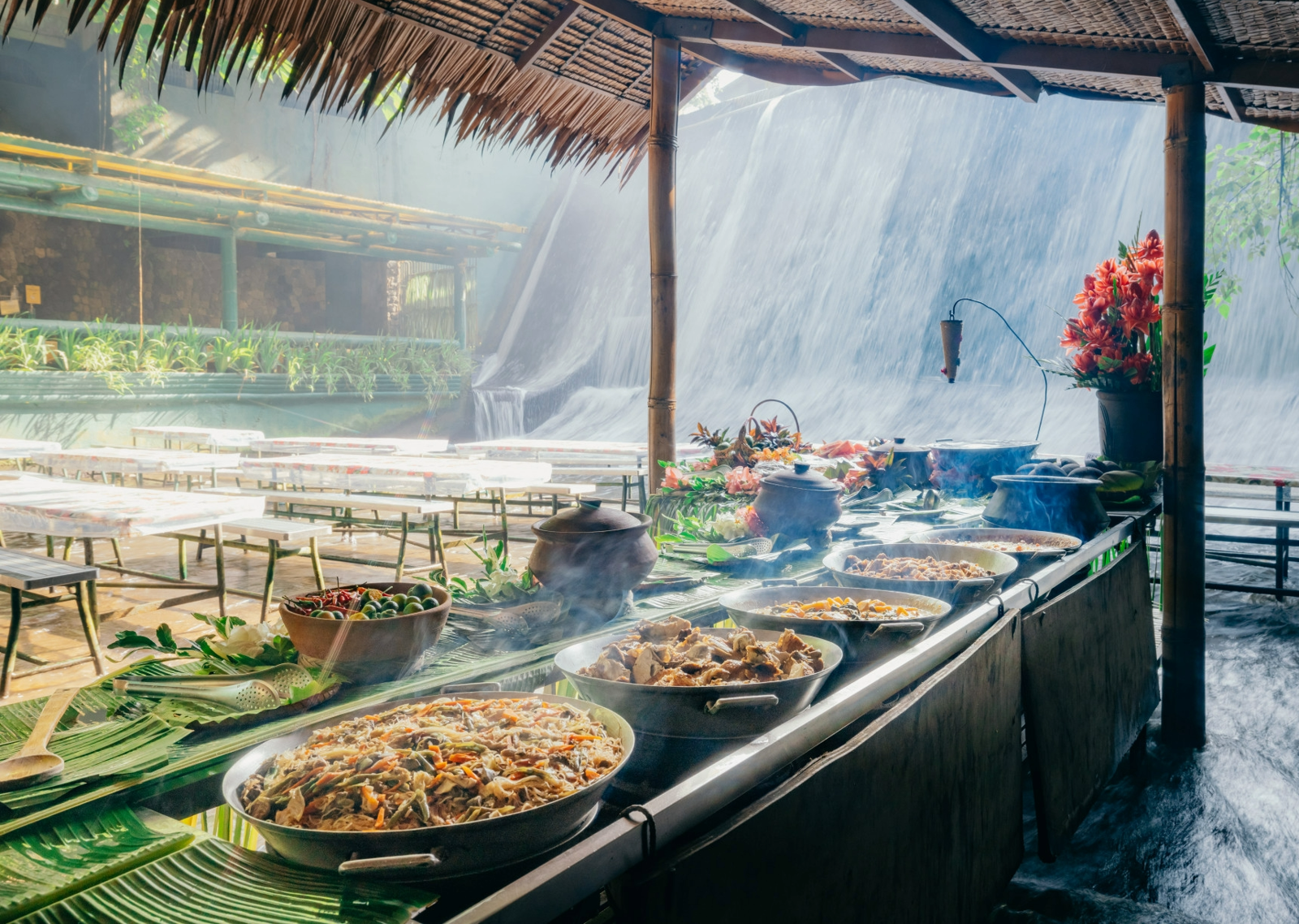Private Villa Escudero Day Experience: Culture, Nature and Waterfalls Dining