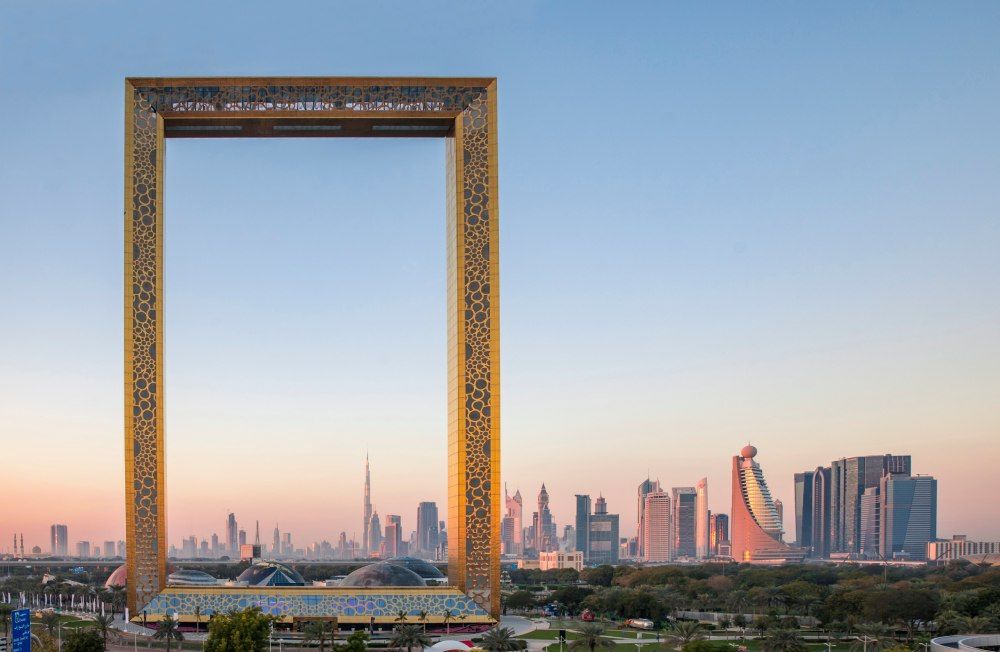 Private Dubai Frame Experience – Old Dubai to the Future Skyline