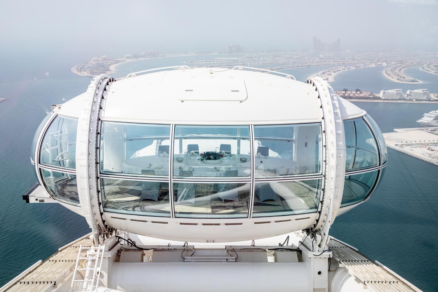 Luxury Private Transfer and Ain Dubai Sky Experience in Dubai