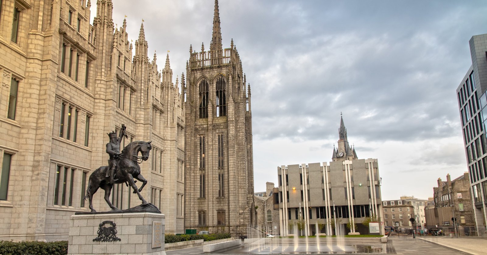 Granite and Gothic: Aberdeen Walking Tour