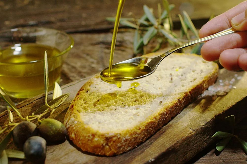Private Trani Sightseeing: History, Sea, and Olive Oil