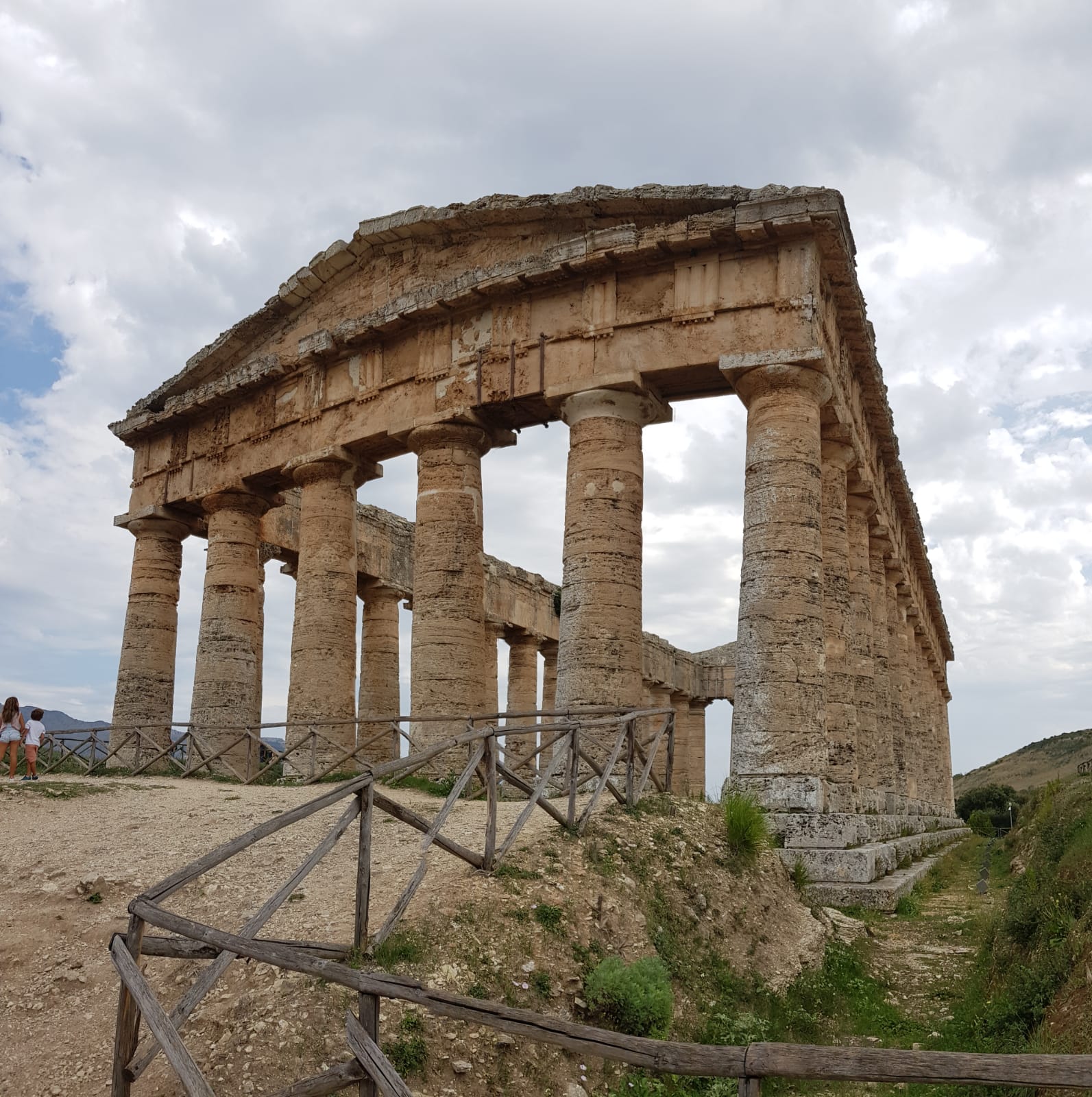 Private Medieval Sicilian Jewels - Erice and Segesta with Lunch