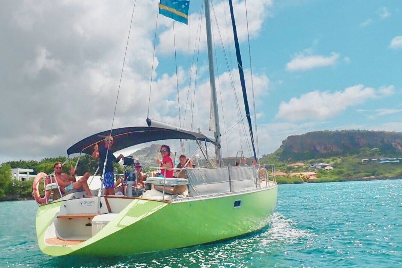 Private Deluxe Yacht Tour