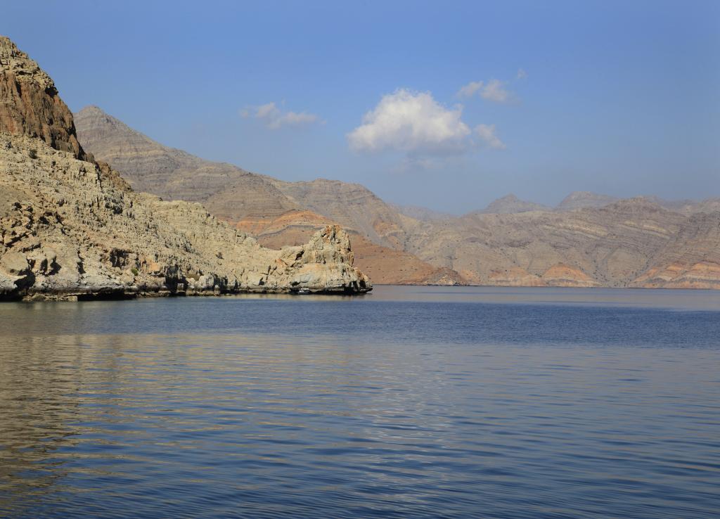 Shared Full Day Khasab Dhow Cruise With Snorkeling Tour 