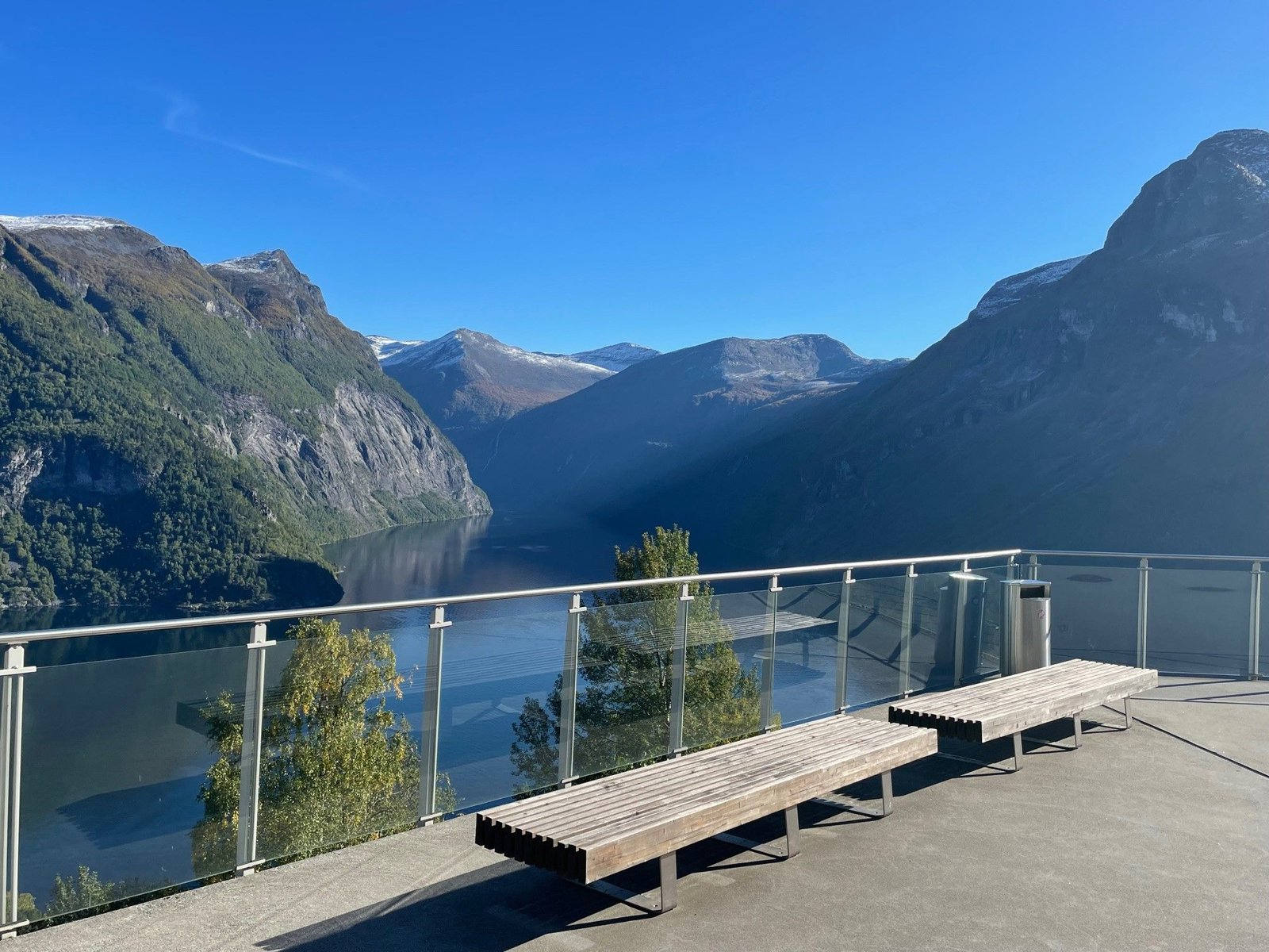Scenic Fjord and Valley Panorama - Views of Geirangerfjord, Oye and Norangsdal