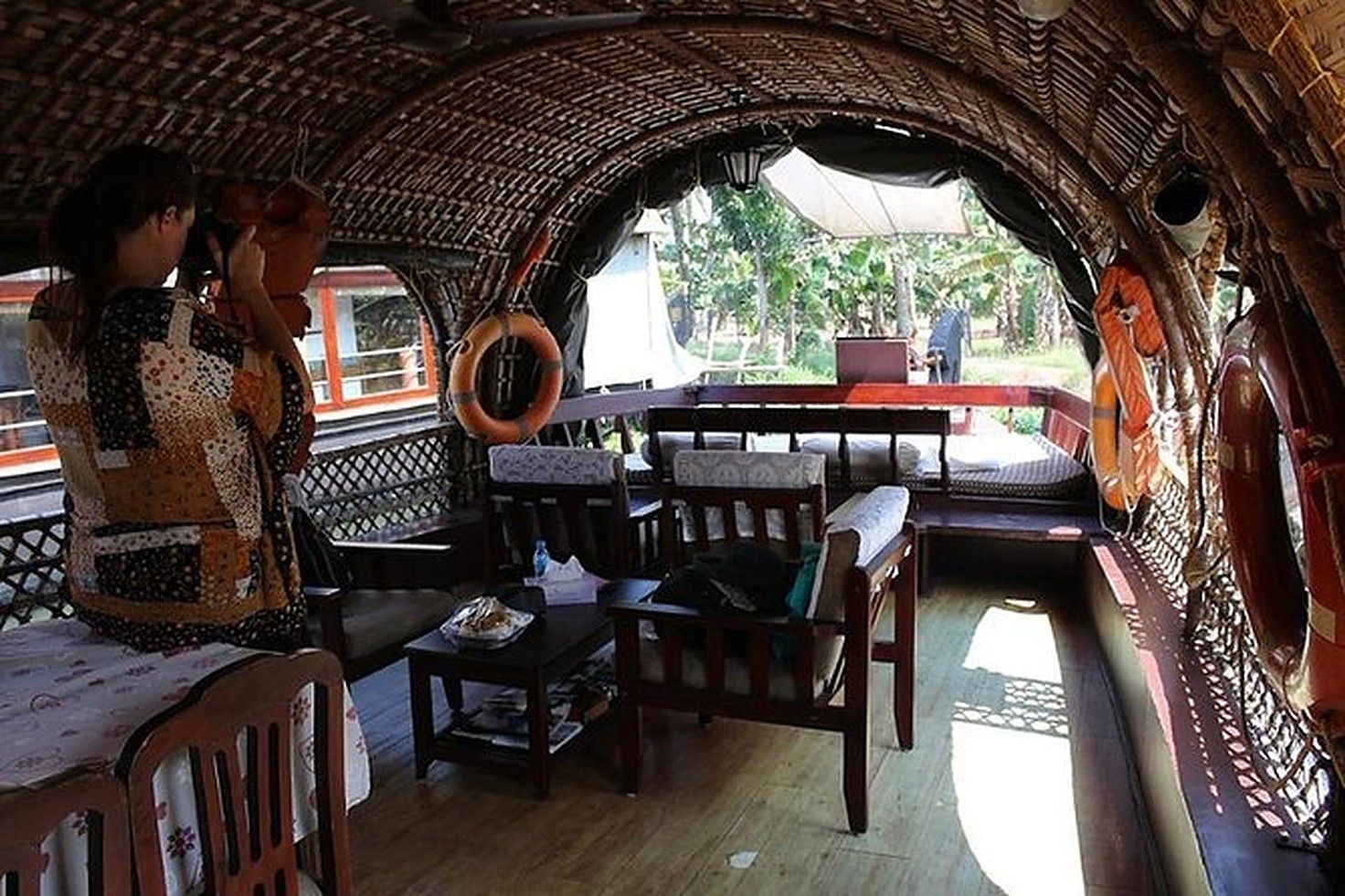 Alleppey Backwaters Houseboat Experience – The Venice of the East