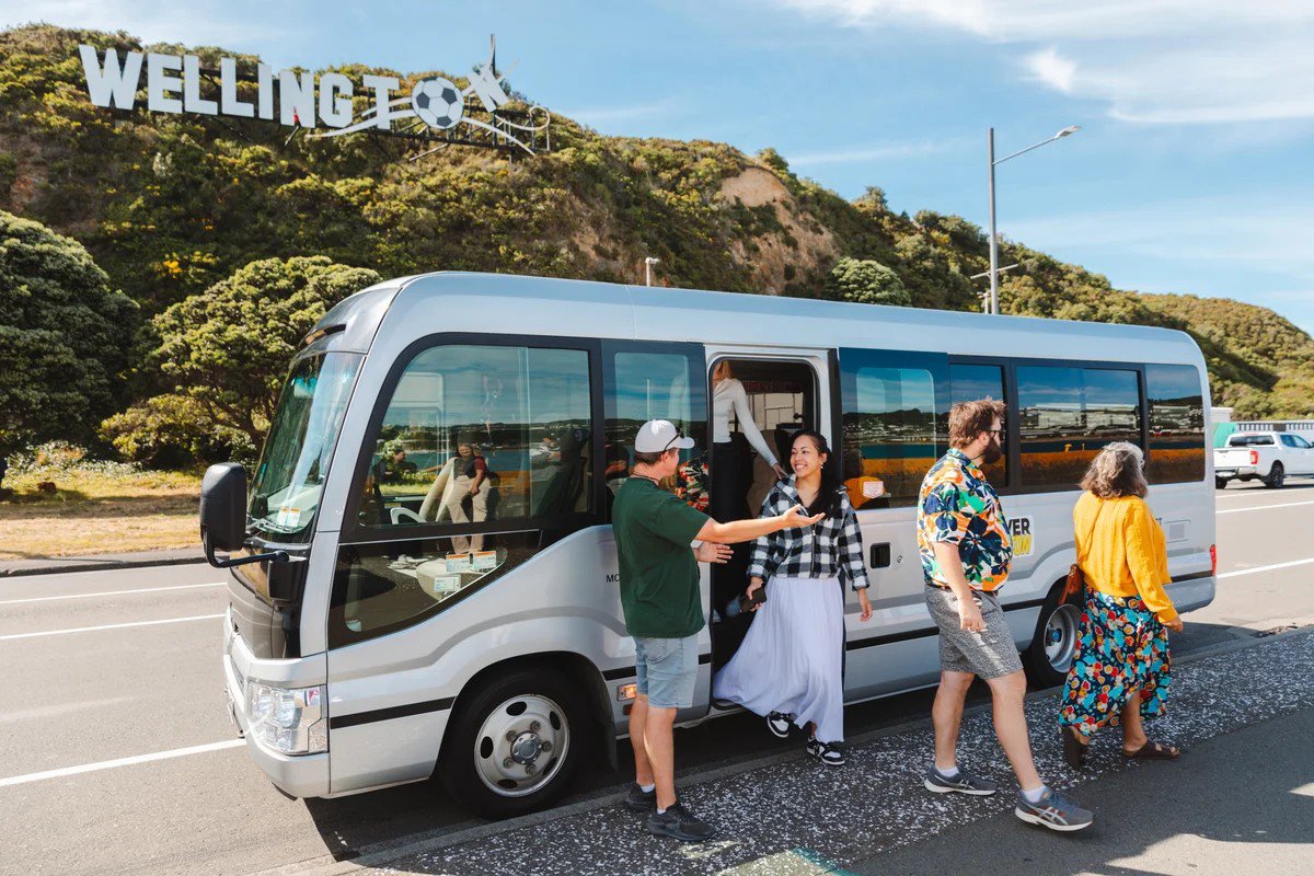 Capital City Tour with Cable Car Visit