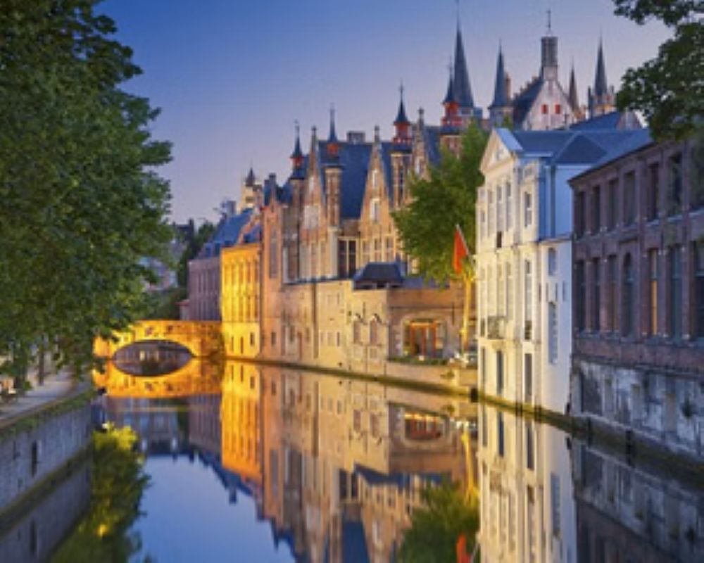 Zeebrugge to Bruges-Flexible Round-Trip Transfer