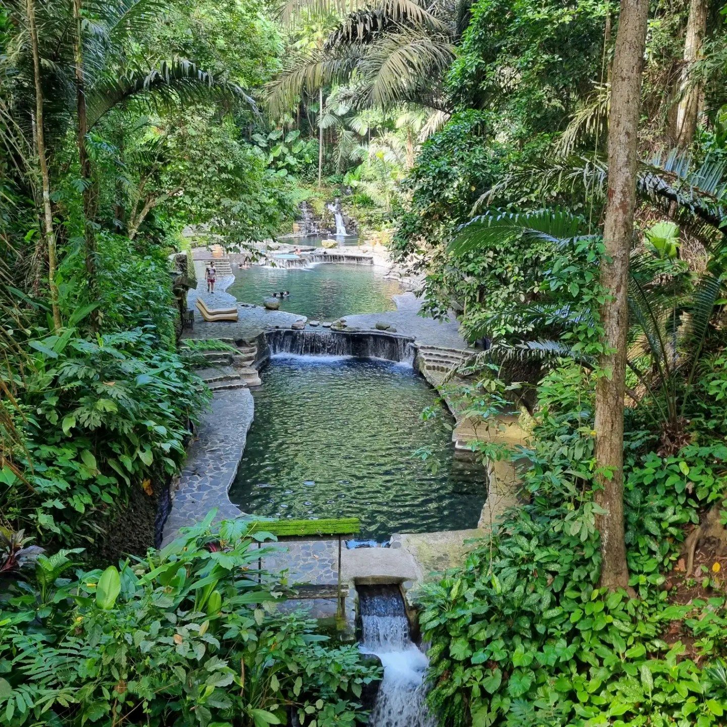 Private Mystical Mountains and Hidden Valley Day Tour