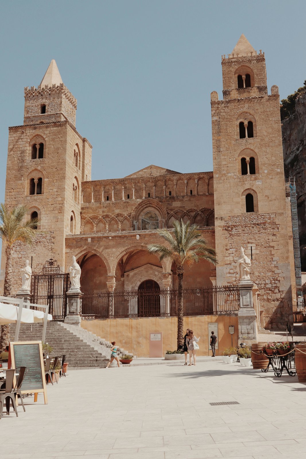 Private Captivating Cefalu