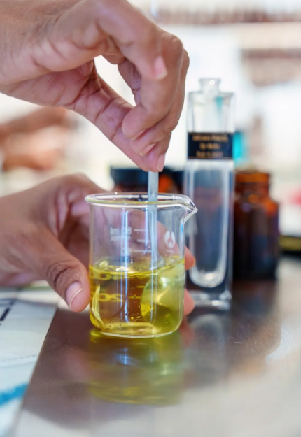 Perfume and Cologne Creation Class