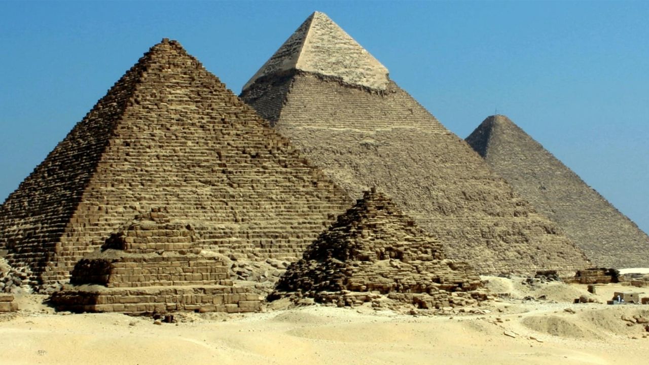 Cairo Pyramids and Grand Egyptian Museum Experience