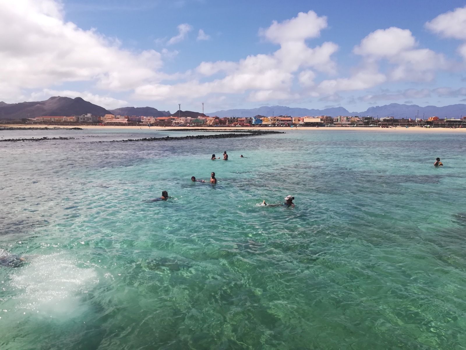 Private Baia das Gatas with Lunch        