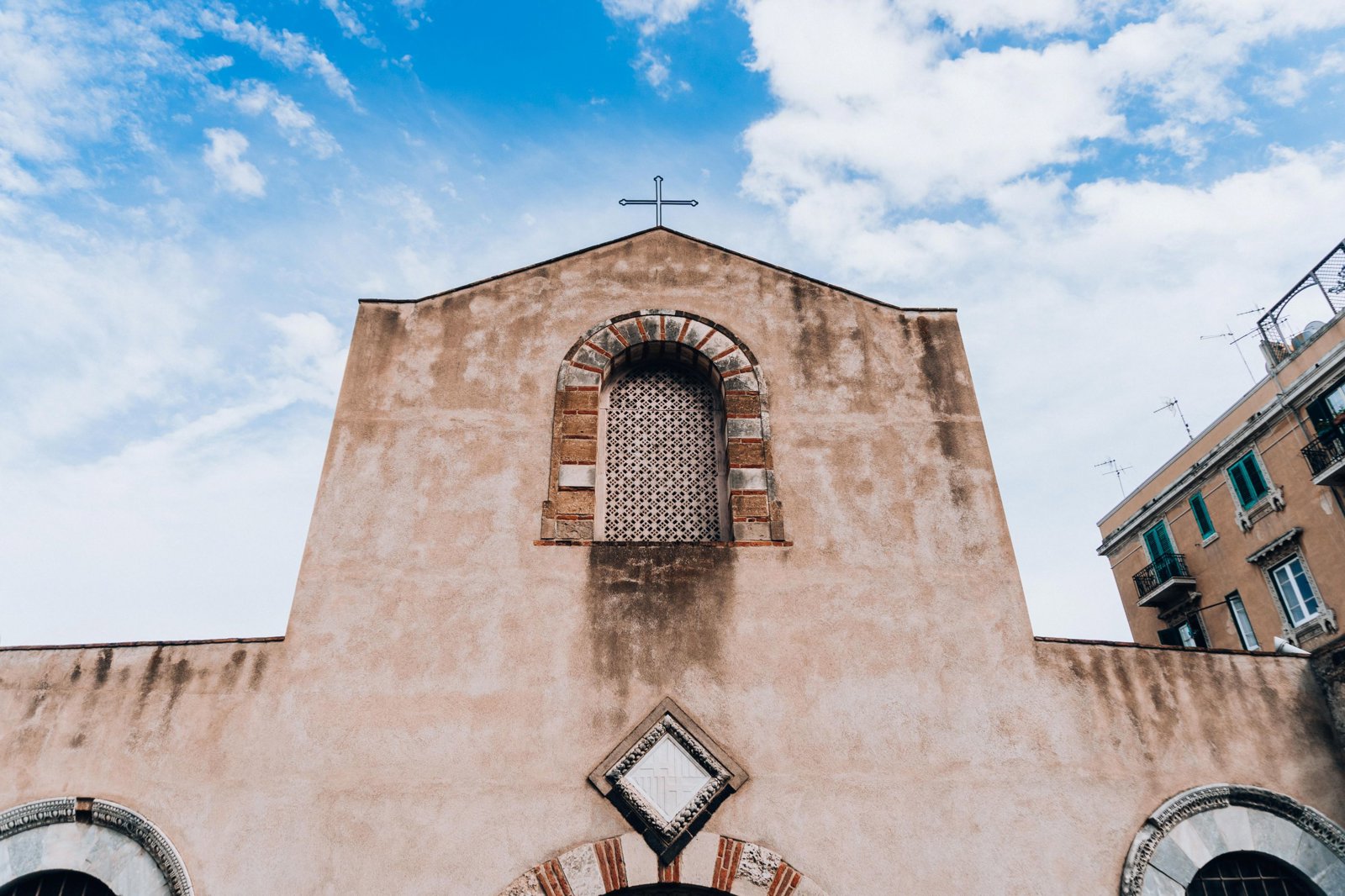 Messina and Taormina: Gateway to Sicily and the Pearl of the Ionian Sea