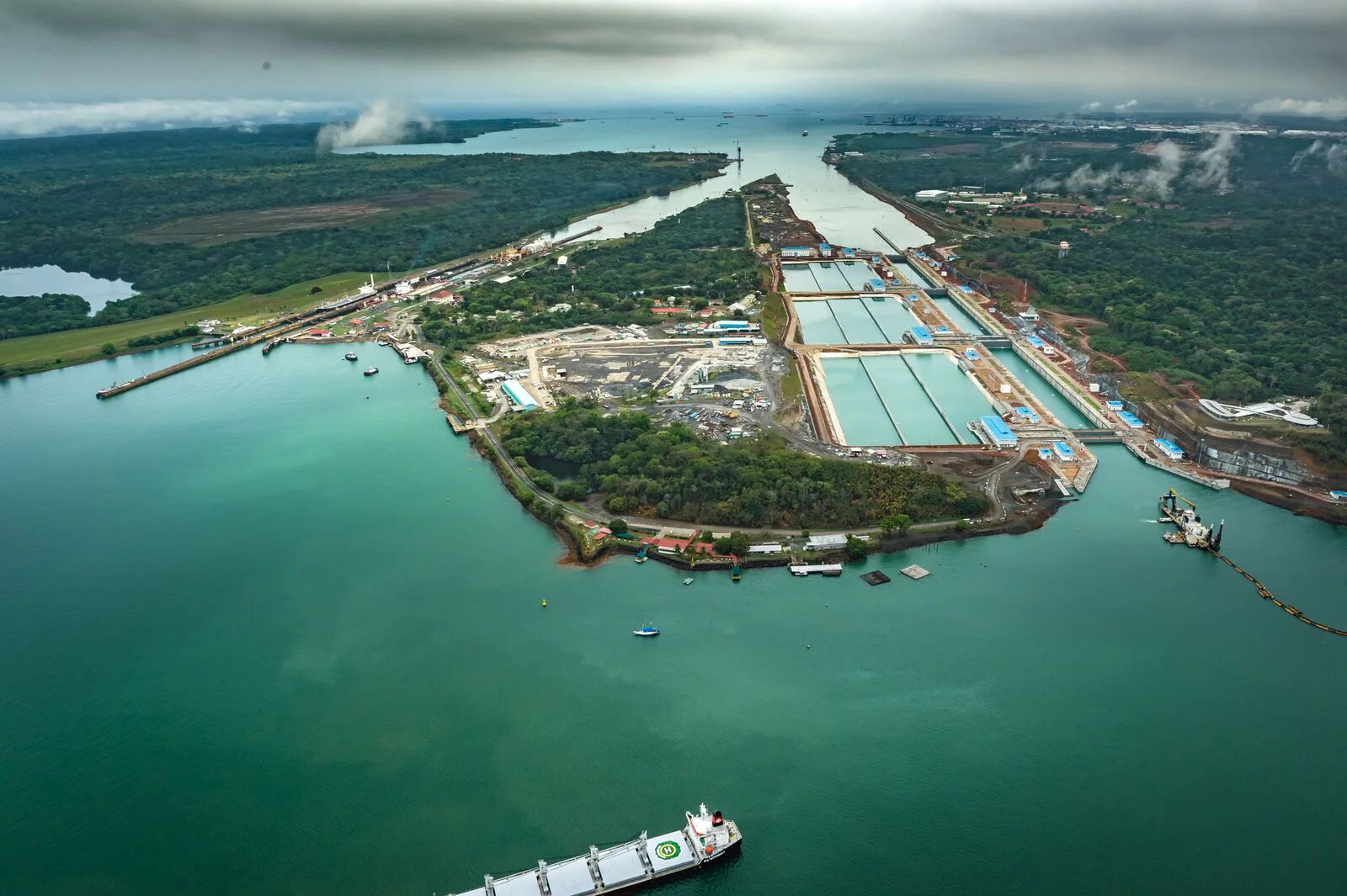 Private Panama Canal by Helicopter