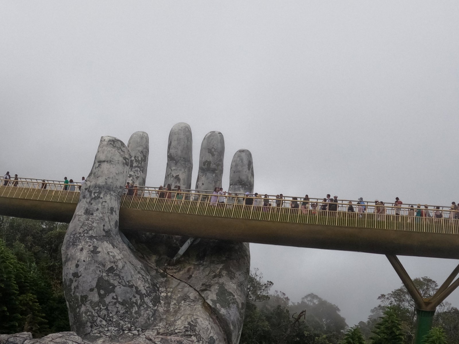 Private Ba Na Hills - Golden Bridge