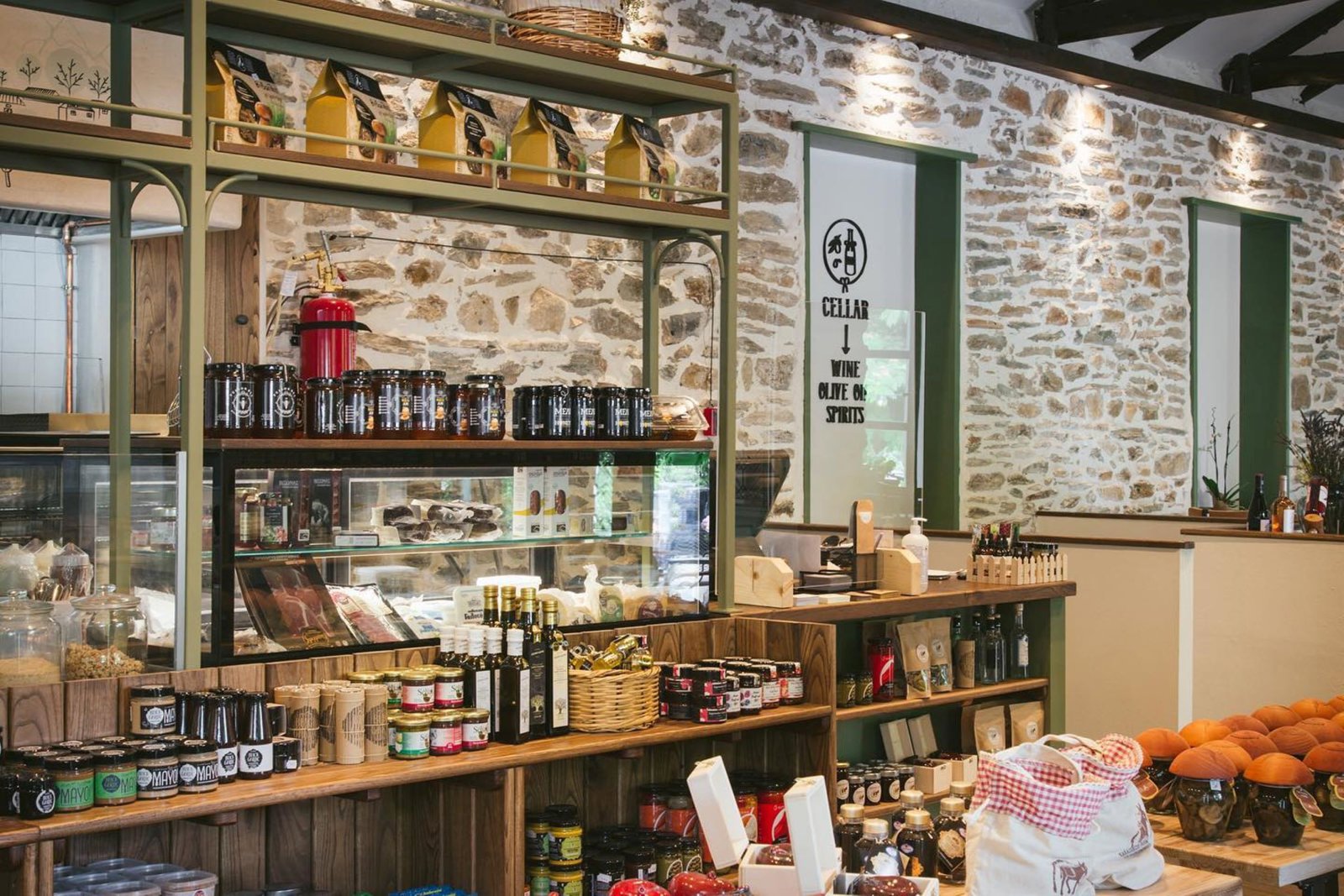 A Taste of Pelion: Mountain Views, Historic Villages and Fine Wine