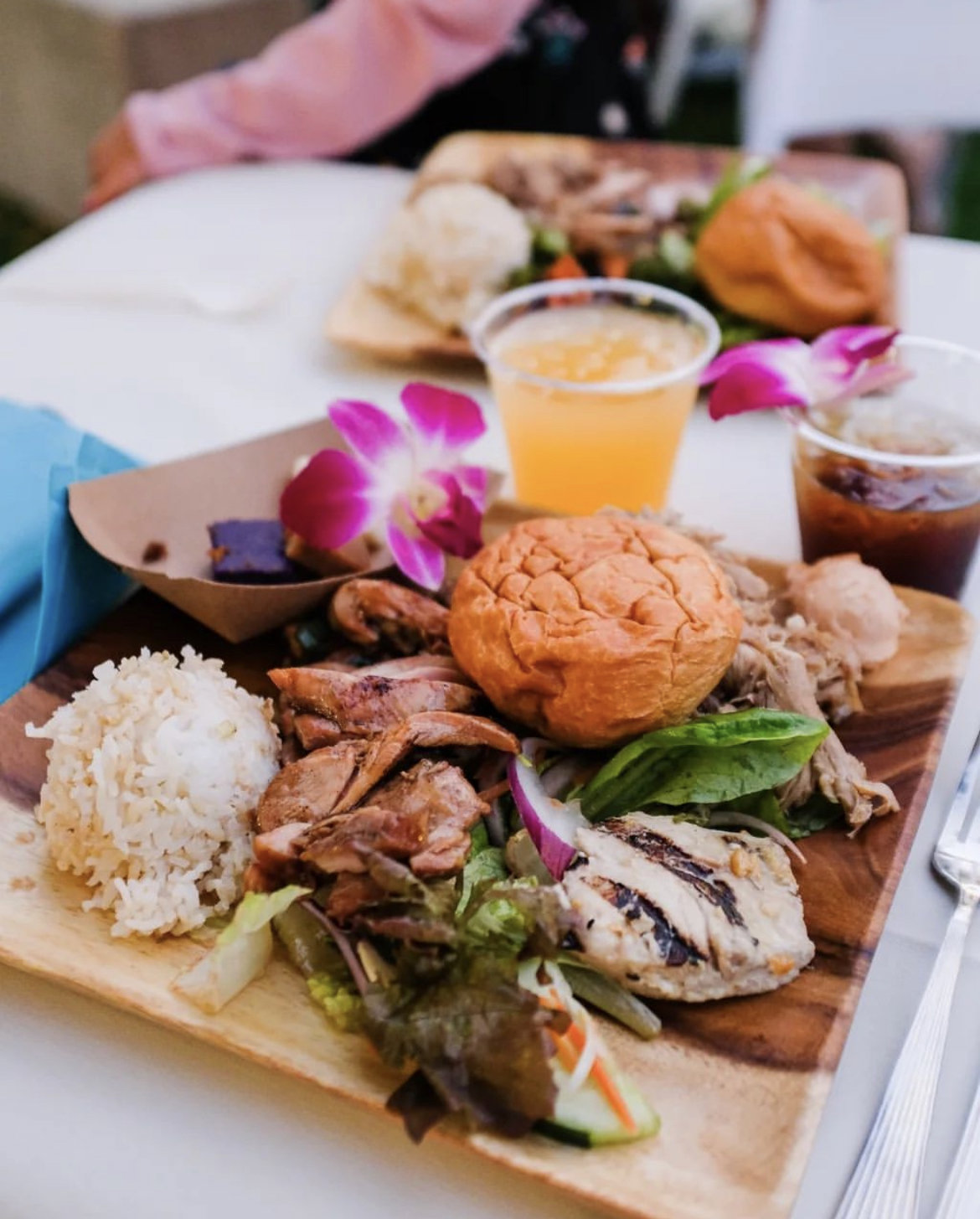 Hula, Fire, and Feast: The Ultimate Hawaiian Luau