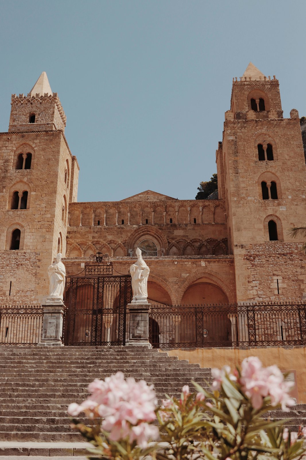 Private Captivating Cefalu