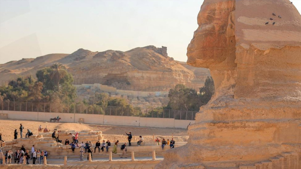 Pyramids of Giza and Cairo Highlights – Full-Day Tour from Alexandria