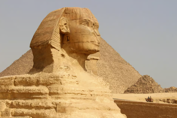 Pharaohs and Pyramids: Cairo Small Group Experience