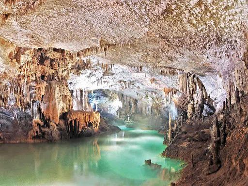 Into the Depths: The Caves of Castellana Private Tour