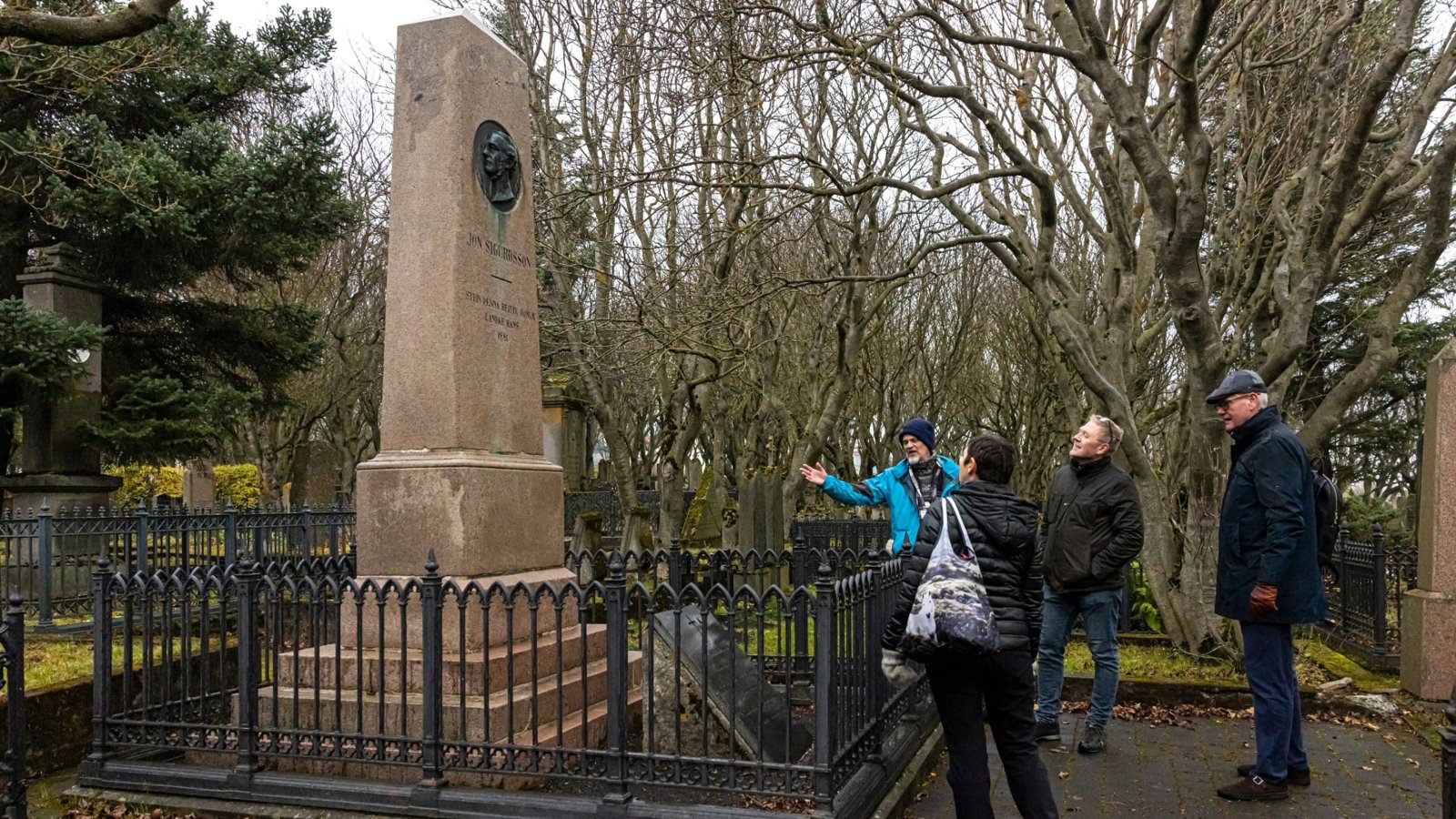 Reykjavik Folklore Walking Tour: Meet the Elves, Trolls and Ghosts of Iceland