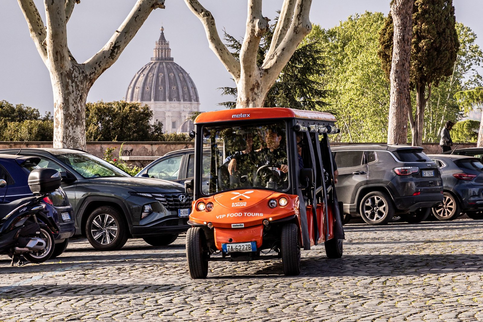 Rome Bites and Sights: Golf Cart Culinary Tour