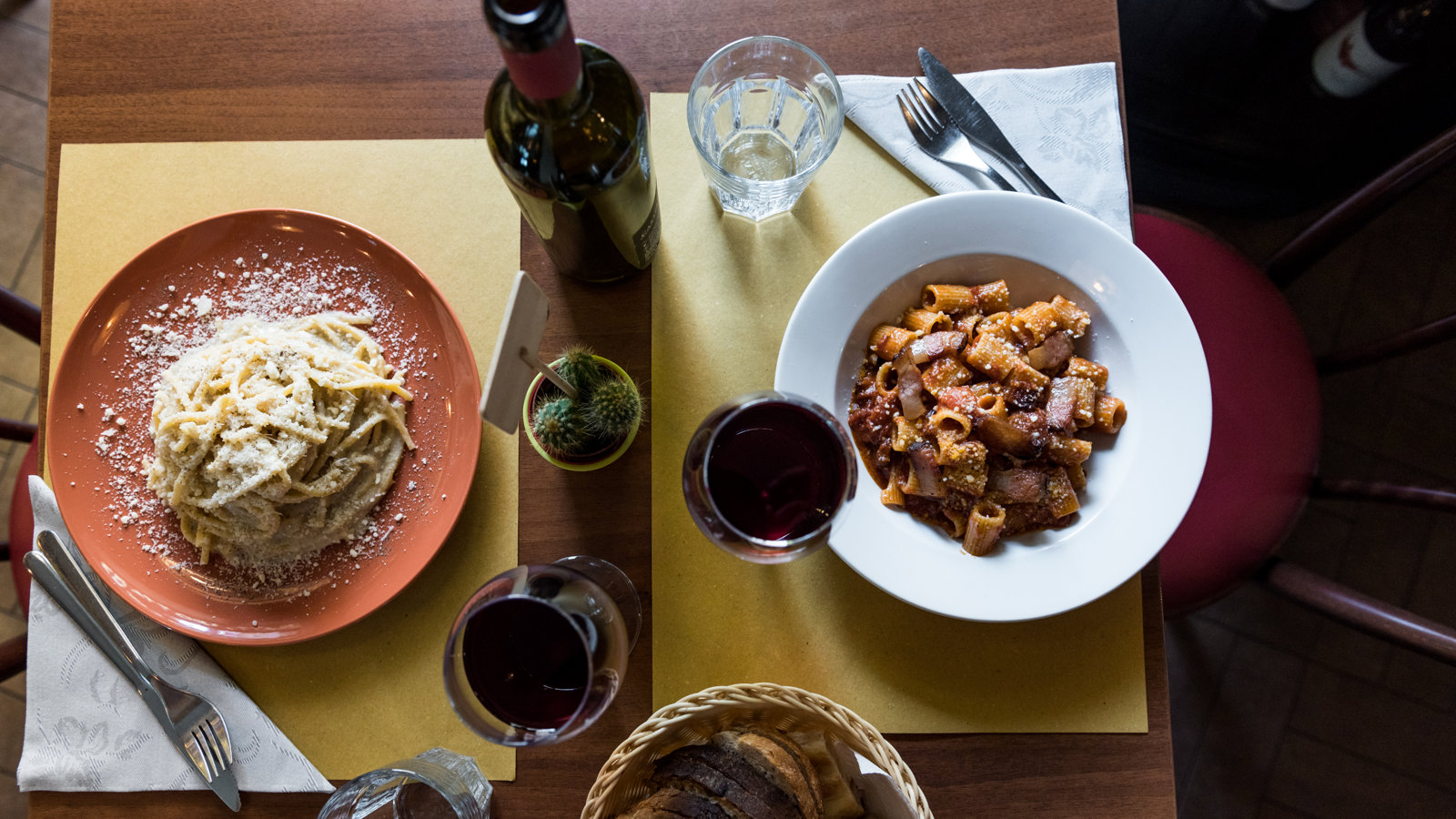 Rome Bites and Sights: Golf Cart Culinary Tour