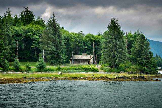 Lighthouse, Totems and Eagles