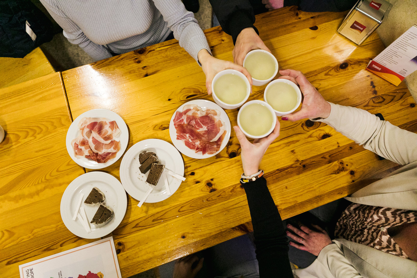 A Taste of Porto: Progressive Dinner and Wine Adventure