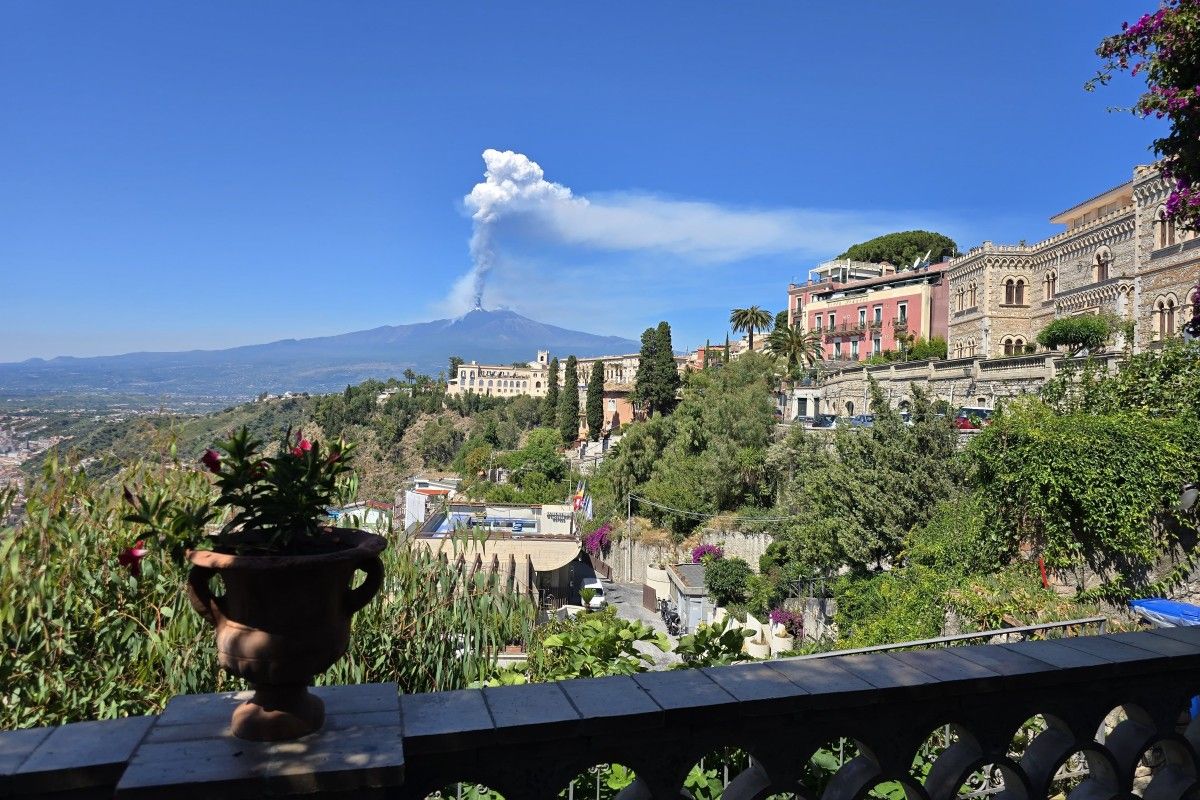Taormina at Leisure: A Scenic Escape