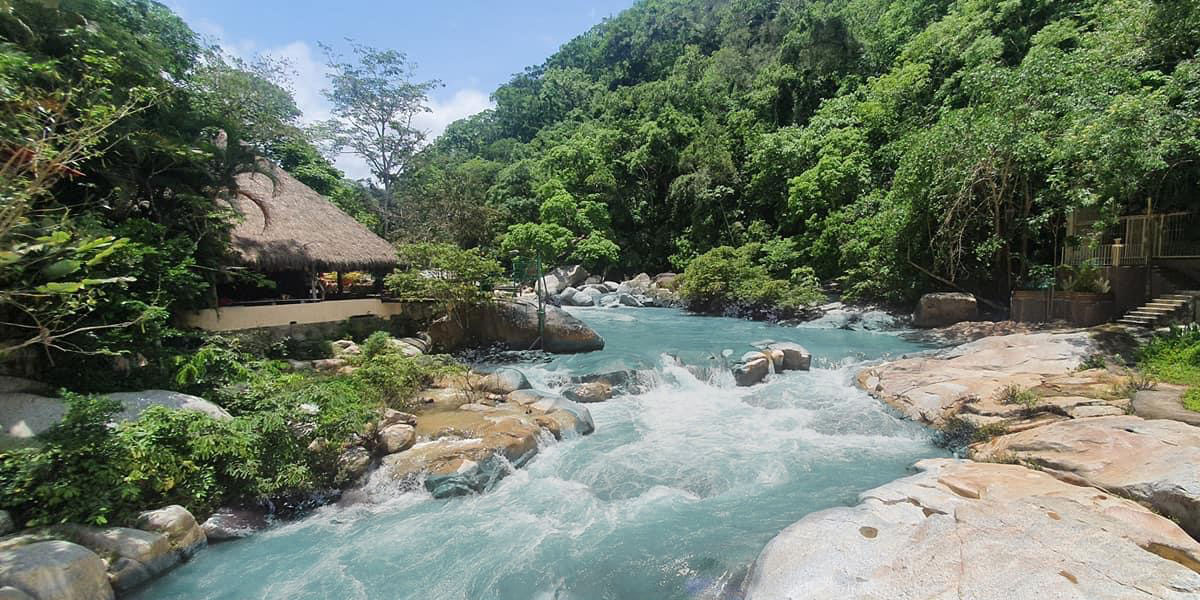 Hiking to Vallarta Botanical Garden