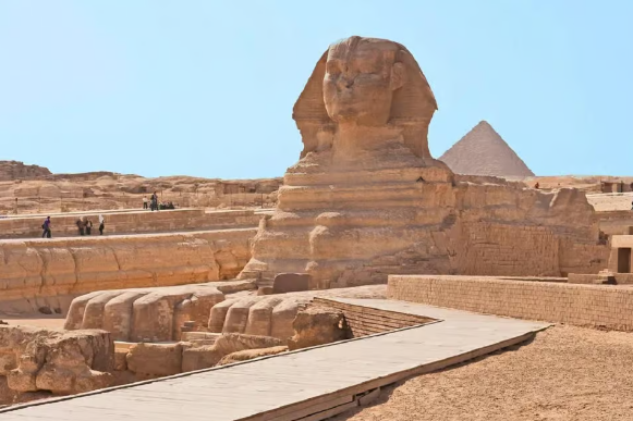 Pharaohs and Pyramids: Cairo Small Group Experience