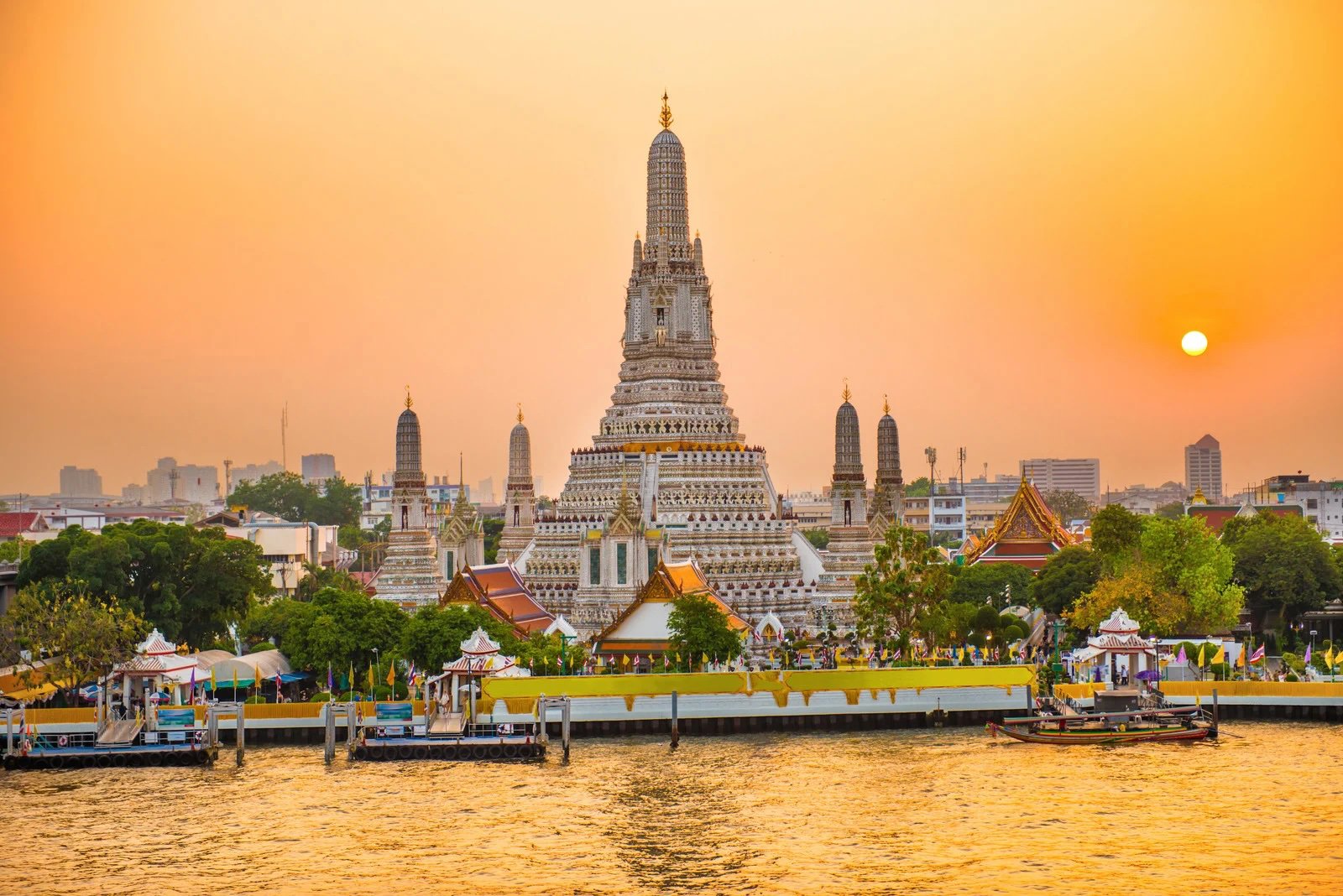 Private Half Day 2 Temple Visit and the Klongs by Longtail Boat Tour