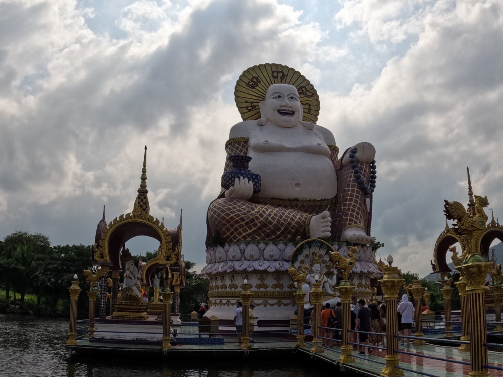 Private Island Icons and Temples of Ko Samui