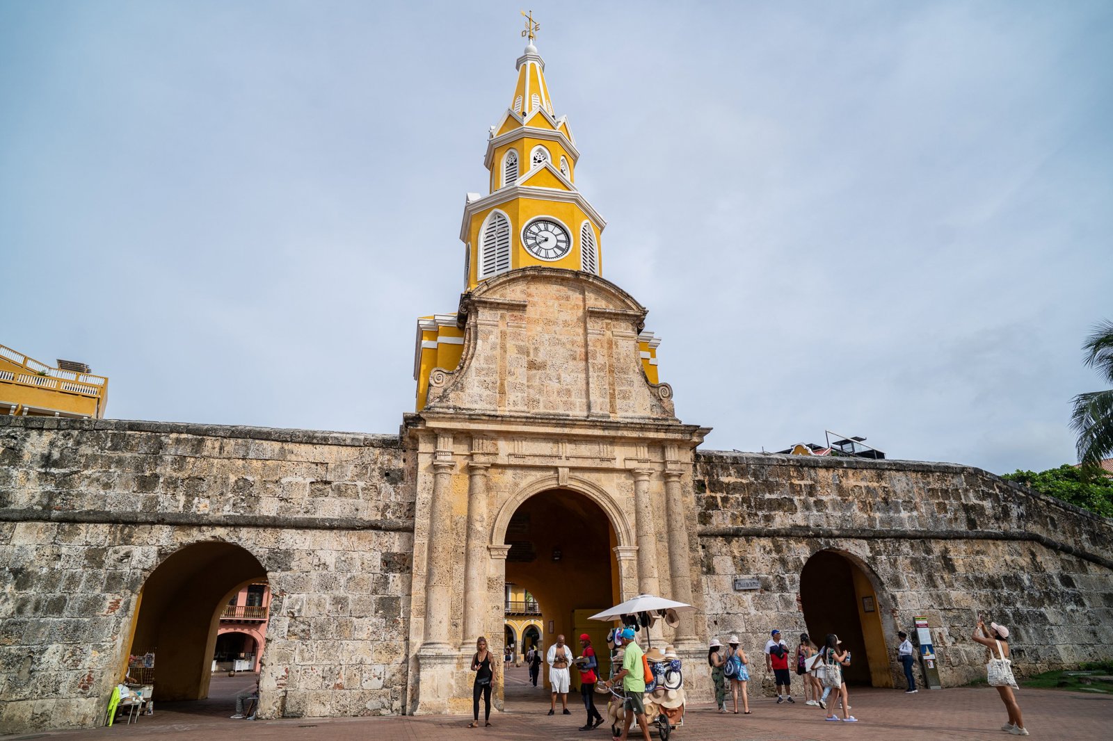 Private Panoramic Cartagena - Fortresses, Monasteries and the Soul of the City