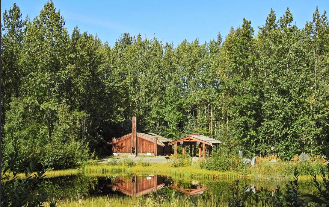 A Cultural Tour and Transfer from Whittier Cruise Port to Anchorage Airport/Hotel by Motorcoach