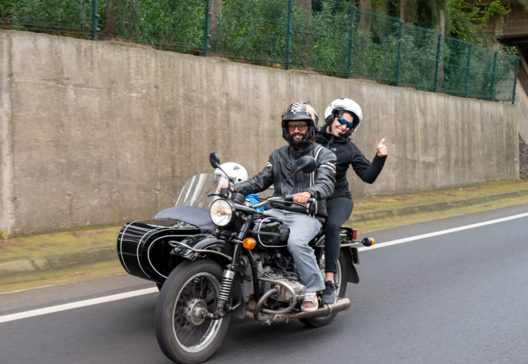 Vintage Sidecar Sightseeing Night Tour