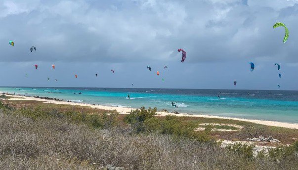 Private Sunset Island Tour with Prosecco Beach Picnic