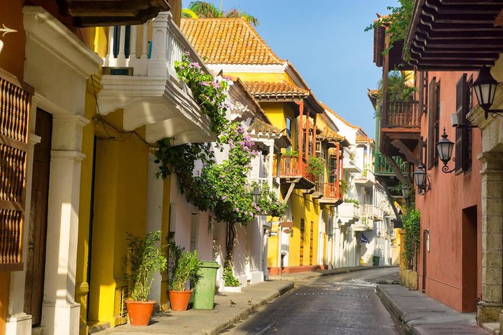 Private City Drive and Cartagena Museum of Modern Art Visit - Hotel Guests