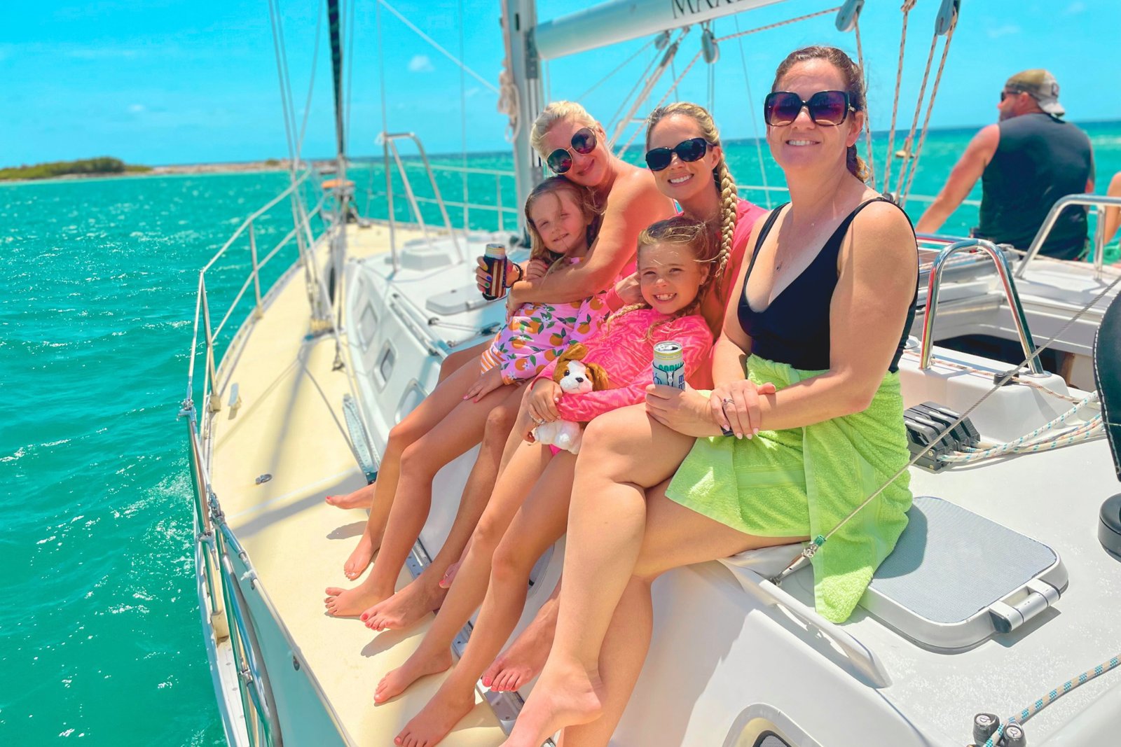 Private Deluxe Yacht Tour