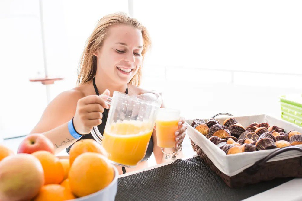 Early Bird Reef Snorkel and Sail with Breakfast, Mimosas and Beer!