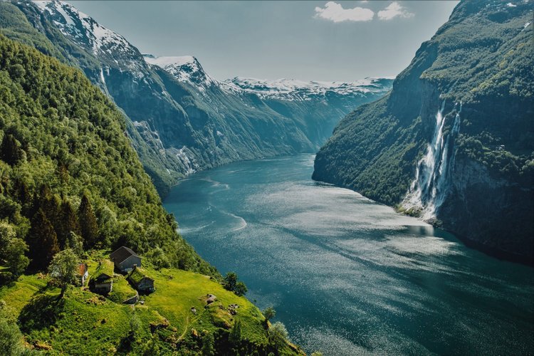 Geirangerfjord Sightseeing Boat Tour from Hellesylt  