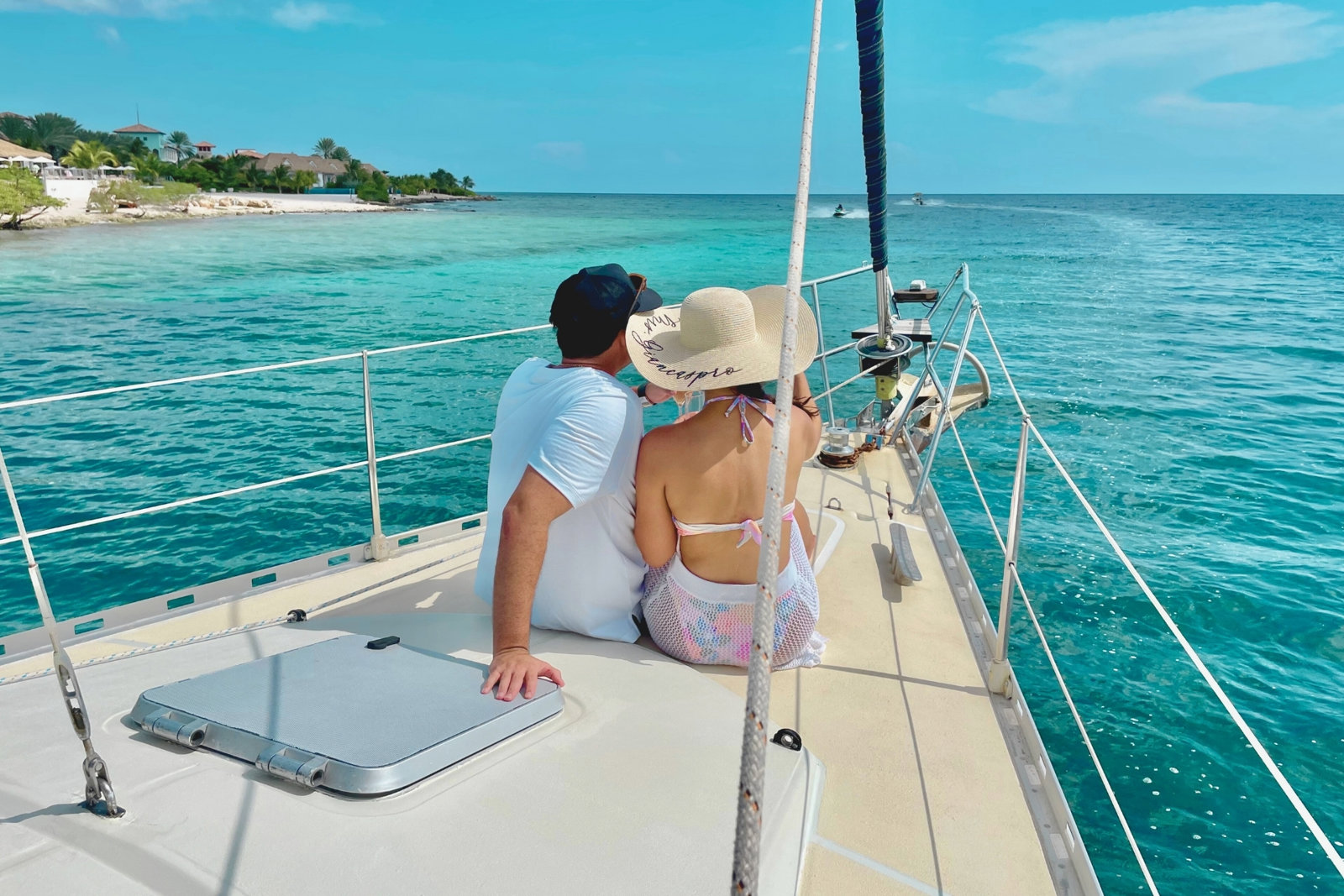 Private Deluxe Yacht Tour