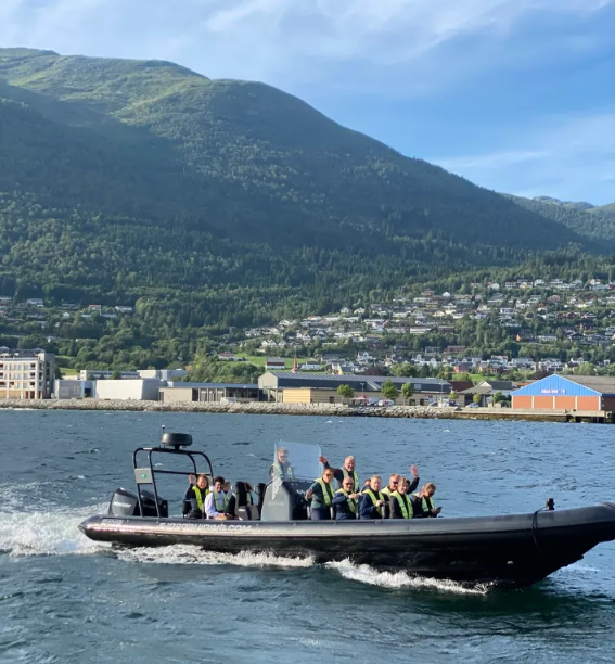 Adventure RIB Boat in Nordfjordeid