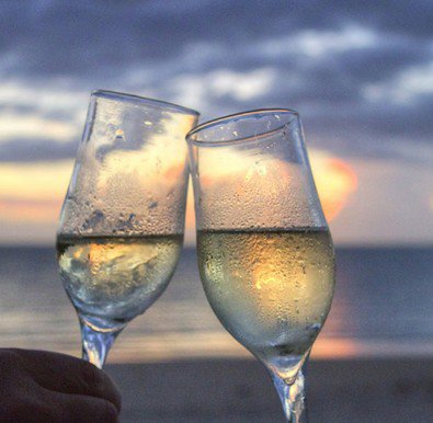 Private Sunset Island Tour with Prosecco Beach Picnic