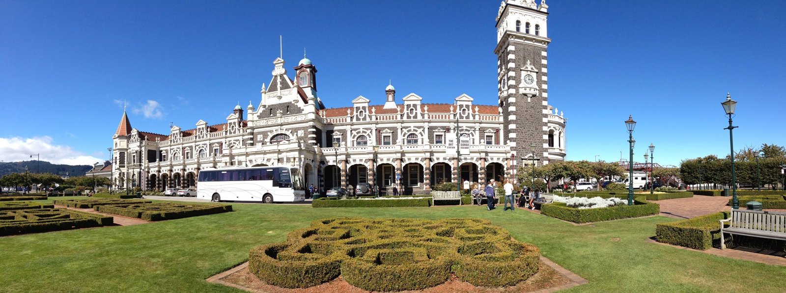 Taieri Gorge Rail Adventure with Dunedin Scenic City Tour